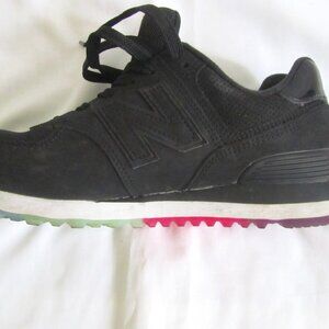 New Balance 574 - Women's Size 7